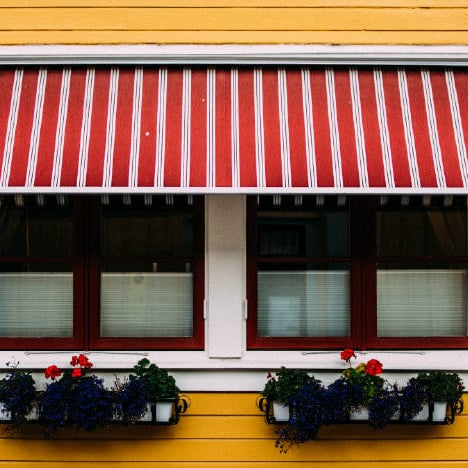 Best Awnings to Pick this Summer