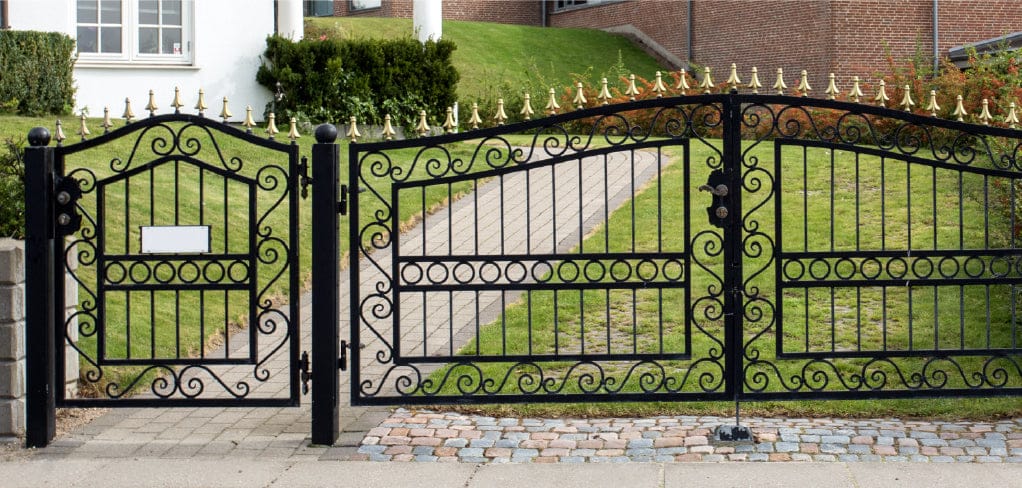 Top 15 Dual Swing Driveway Gates with Pedestrian Entrance in the USA